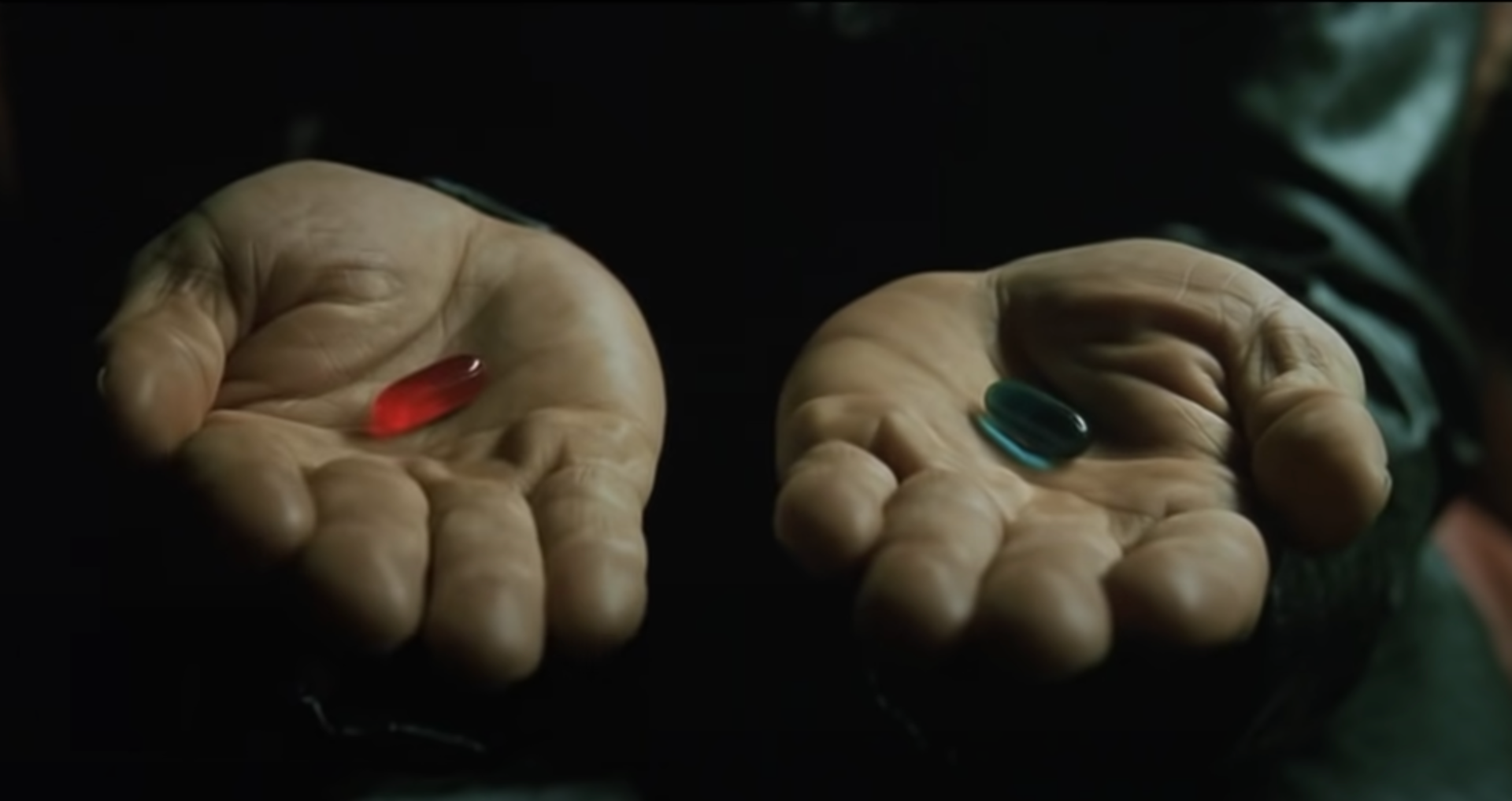 映画『マトリックス』より「これは最後のチャンスだ！青い薬を飲むか、赤い薬を飲むか？」（今日の名言・その61）